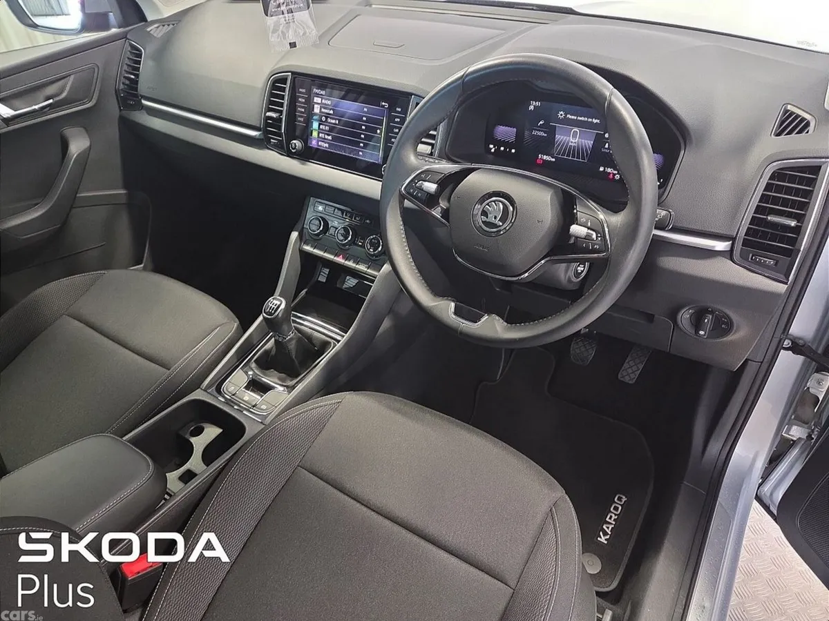 Skoda Karoq Estate, Diesel, 2024, Grey