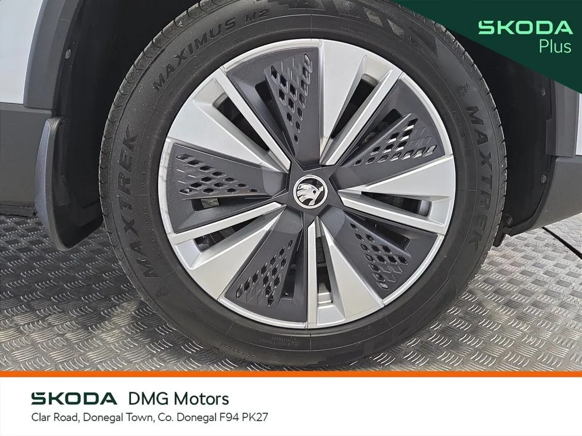 Skoda Karoq Estate, Diesel, 2024, Grey