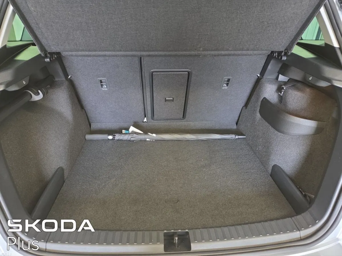 Skoda Karoq Estate, Diesel, 2024, Grey