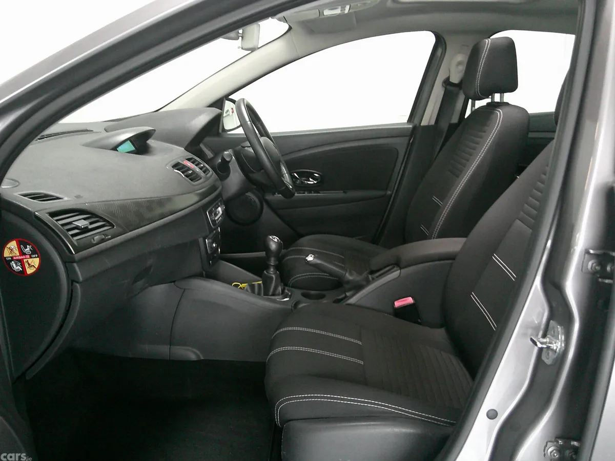 Renault Fluence Saloon, Diesel, 2016, Grey