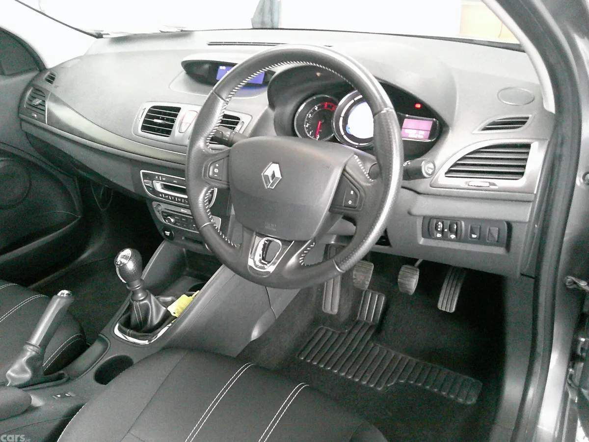 Renault Fluence Saloon, Diesel, 2016, Grey