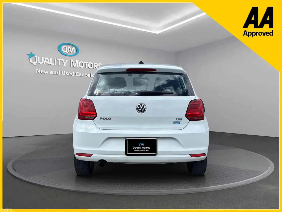 Volkswagen Polo Hatchback, Petrol, 2017, White
