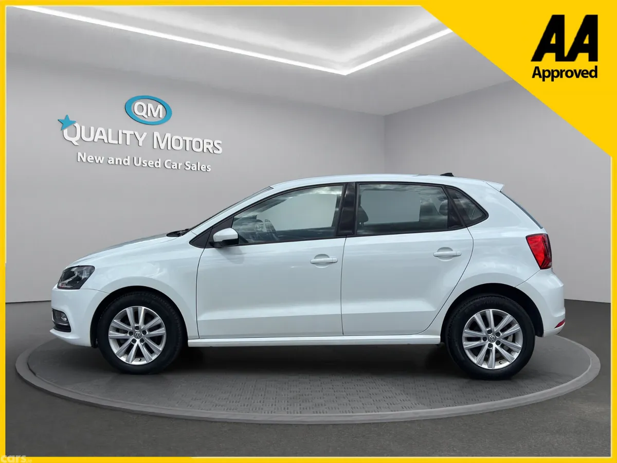 Volkswagen Polo Hatchback, Petrol, 2017, White