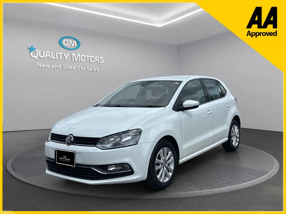 Volkswagen Polo Hatchback, Petrol, 2017, White