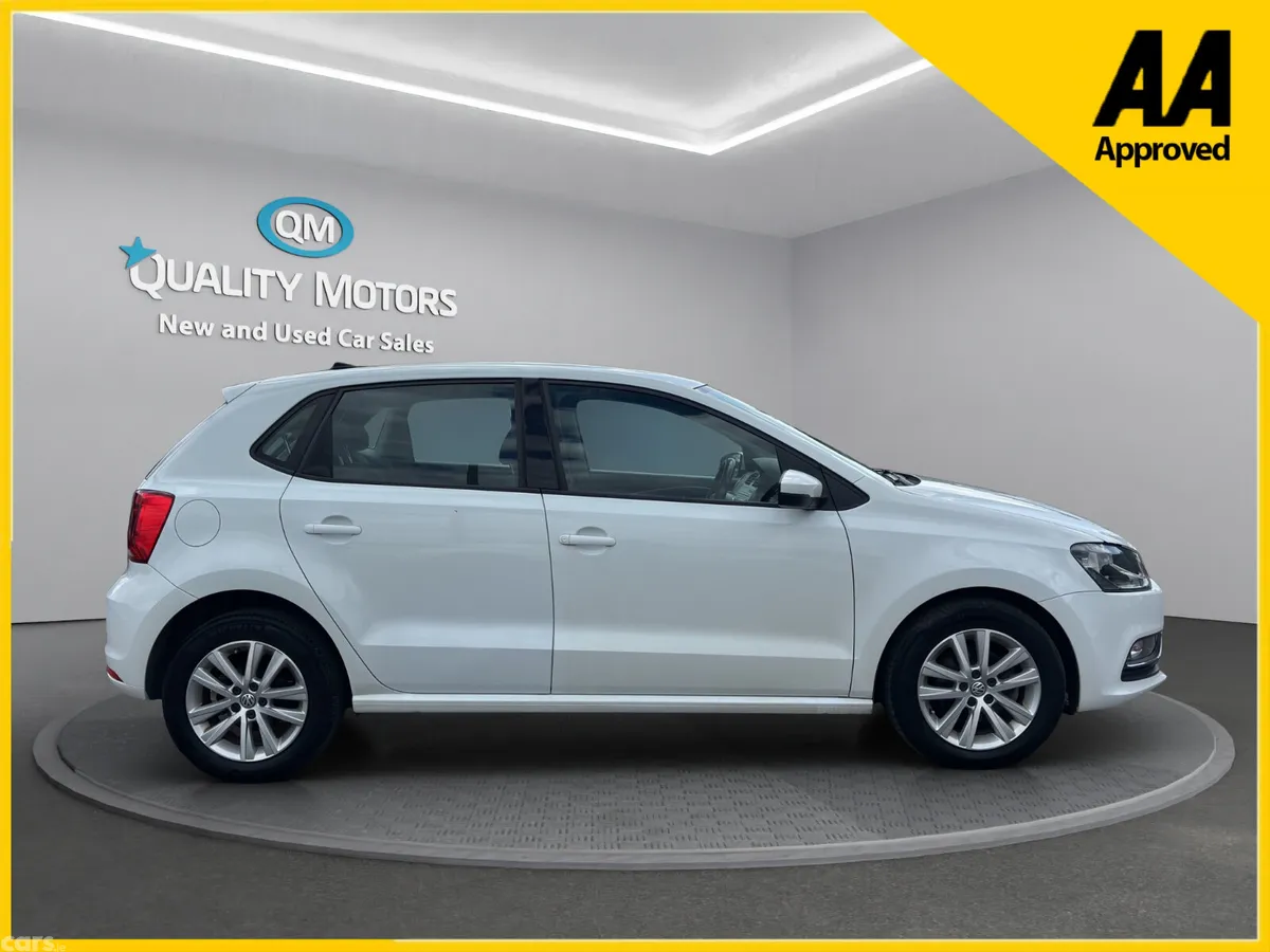 Volkswagen Polo Hatchback, Petrol, 2017, White