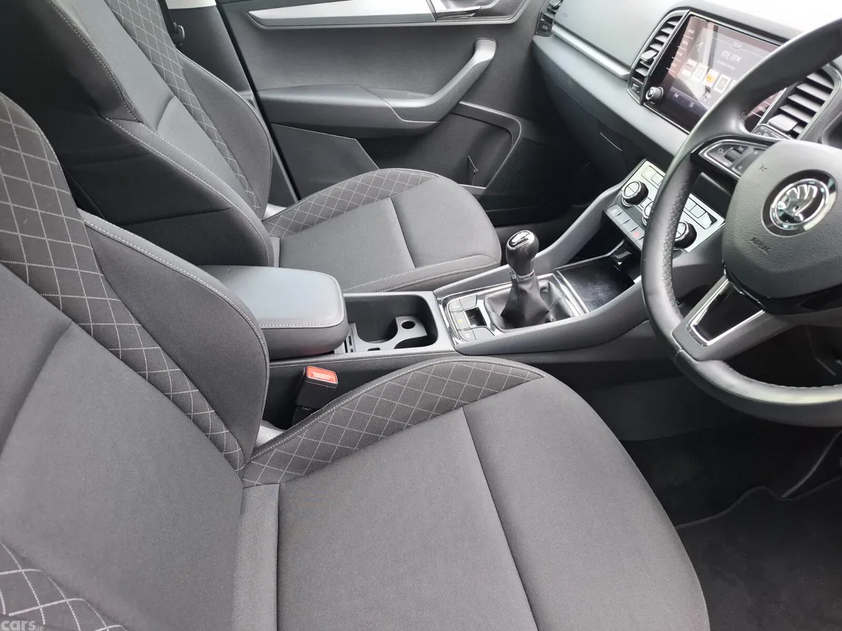 Skoda Karoq Estate, Diesel, 2019, Blue