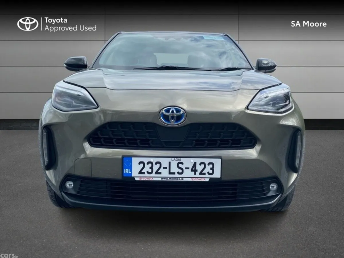 Toyota Yaris Cross Hatchback, Petrol Hybrid, 2023, Bronze