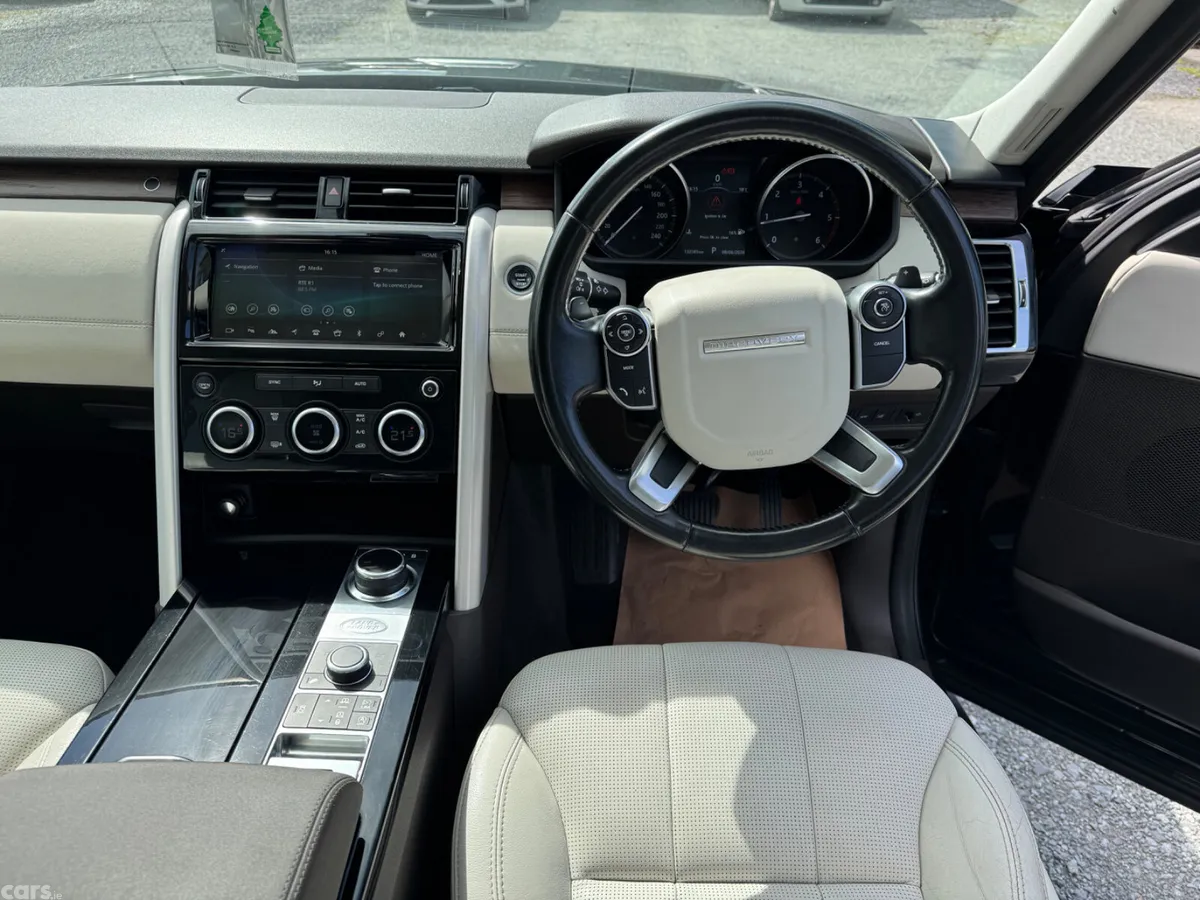 Land Rover Discovery SUV, Diesel, 2017, Black