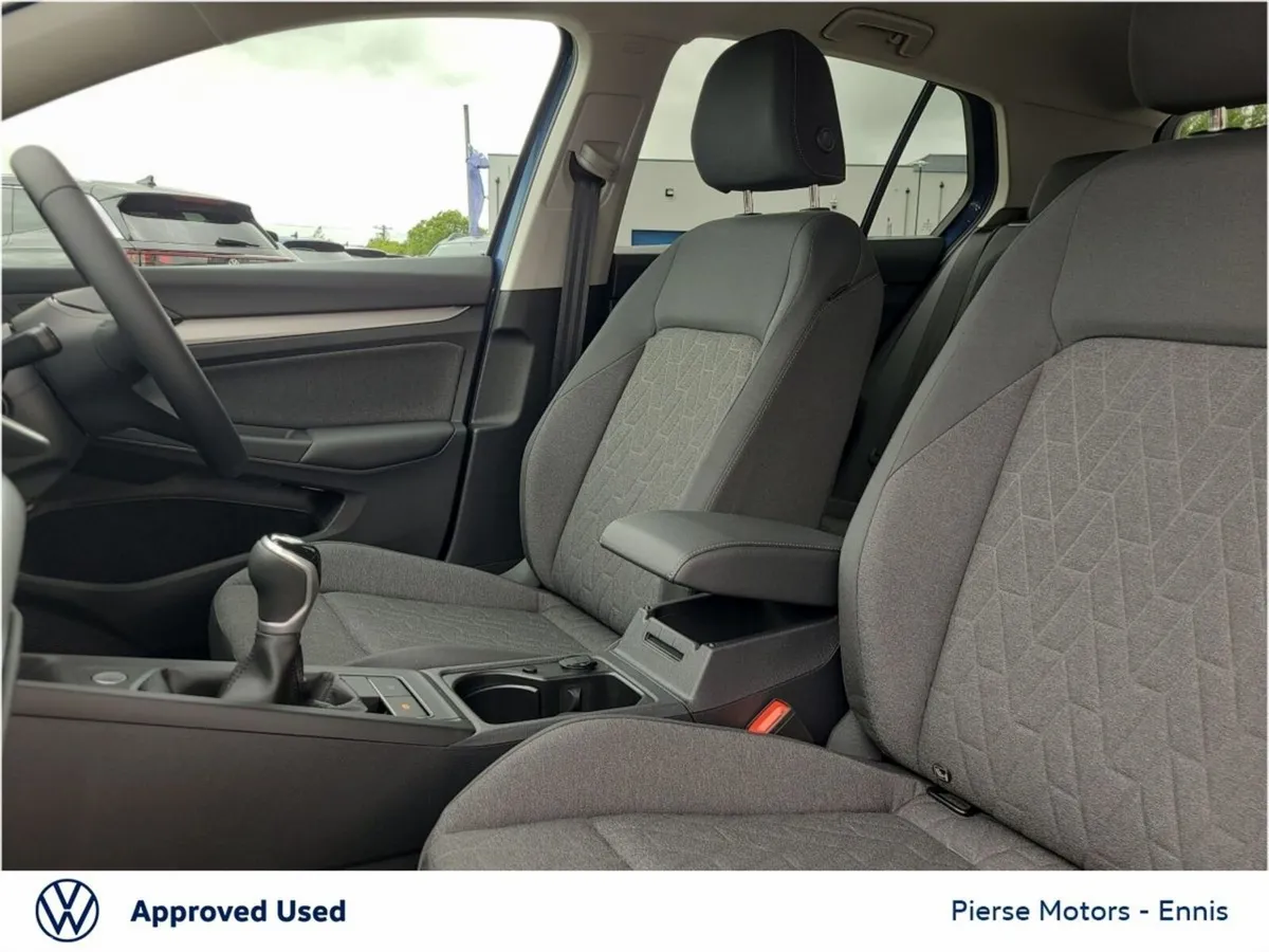 Volkswagen Golf Hatchback, Petrol, 2026, Blue