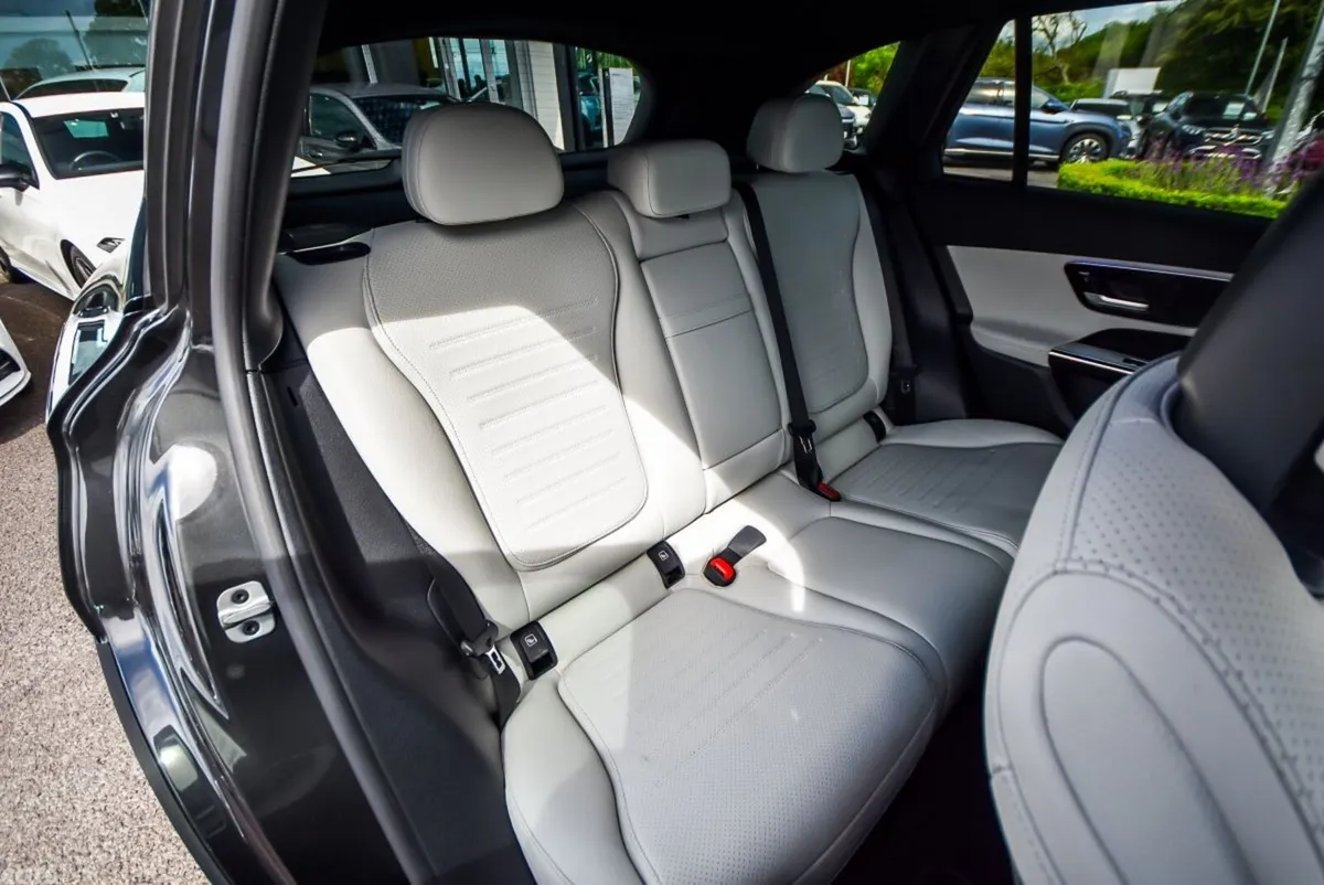 Mercedes-Benz GLC SUV, Diesel Hybrid, 2023, Grey