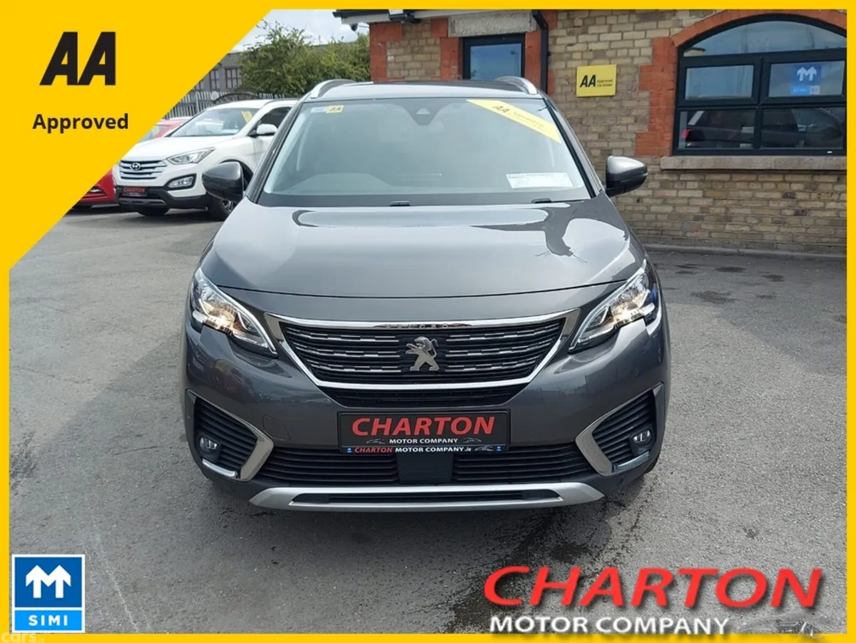 Peugeot 5008 MPV, Petrol, 2019, Grey
