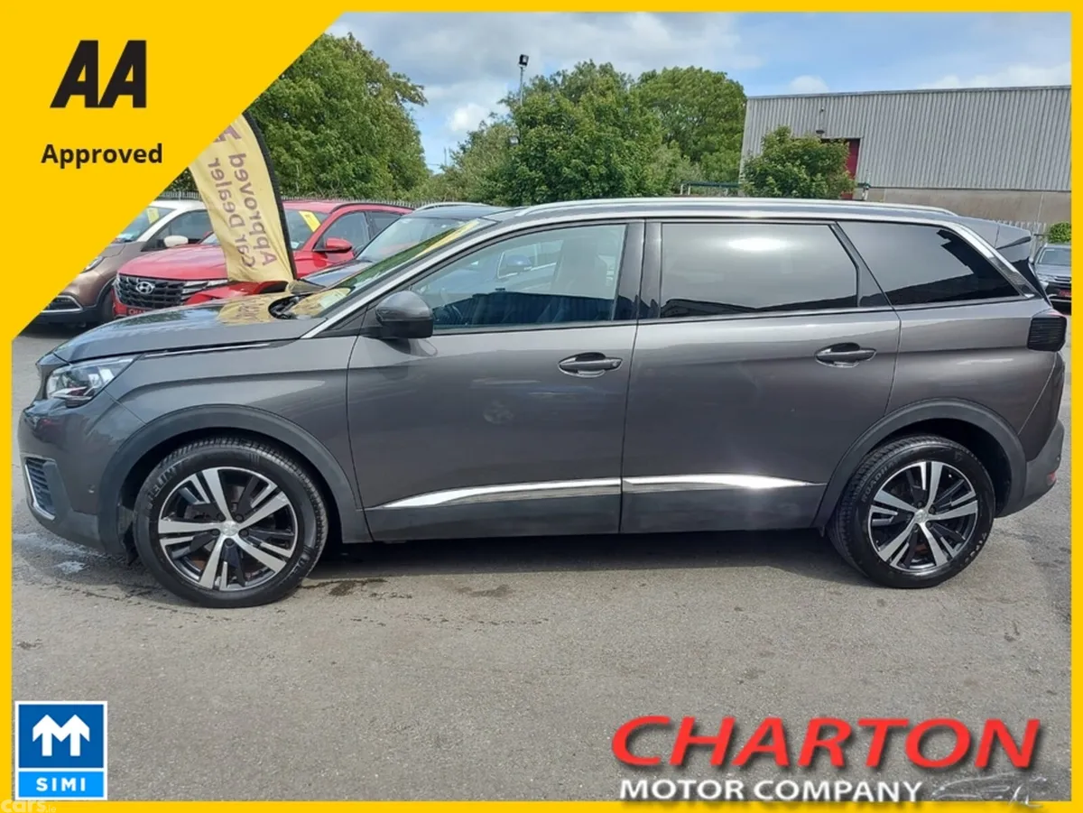 Peugeot 5008 MPV, Petrol, 2019, Grey