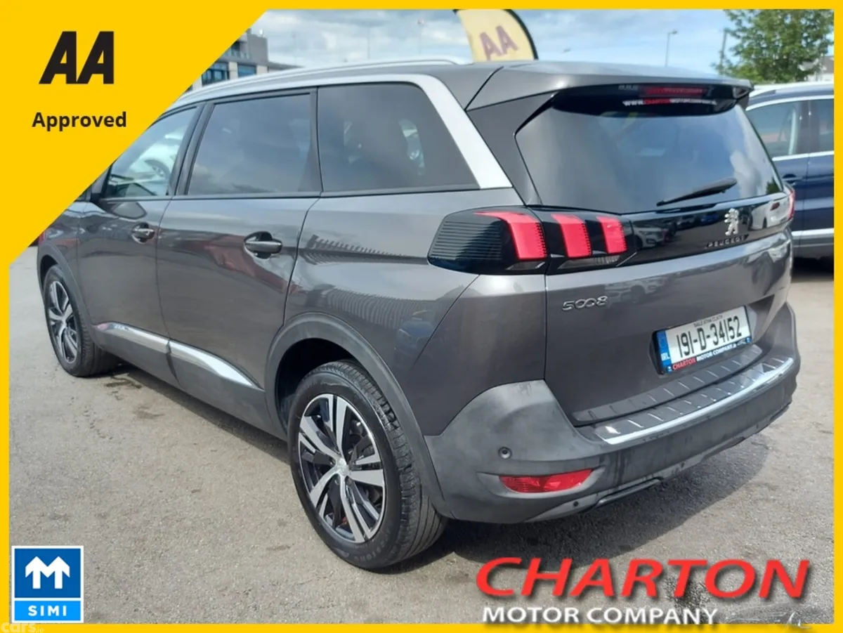 Peugeot 5008 MPV, Petrol, 2019, Grey