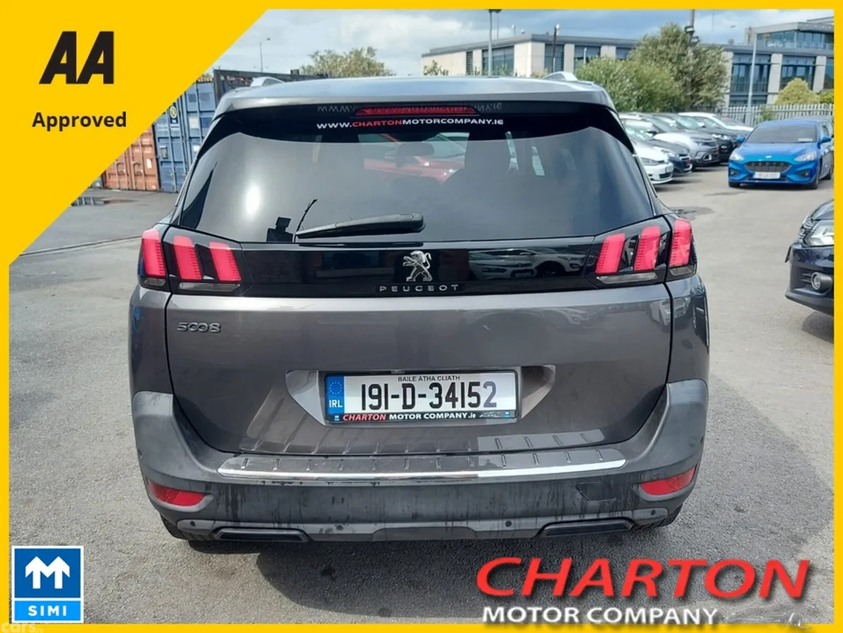 Peugeot 5008 MPV, Petrol, 2019, Grey