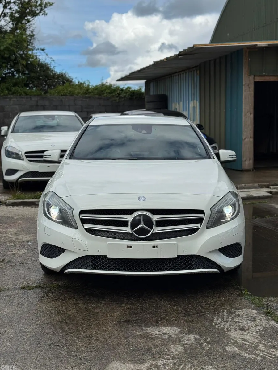 Mercedes-Benz A-Class Hatchback, Petrol, 2014, White