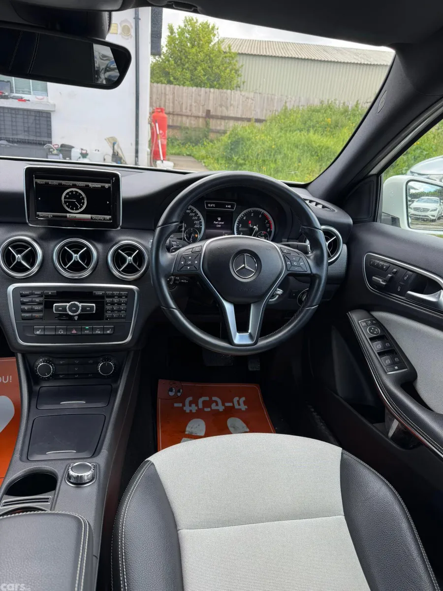 Mercedes-Benz A-Class Hatchback, Petrol, 2014, White
