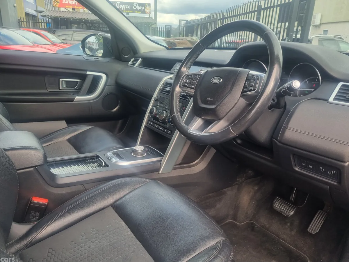 Land Rover Discovery SUV, Diesel, 2018, Grey