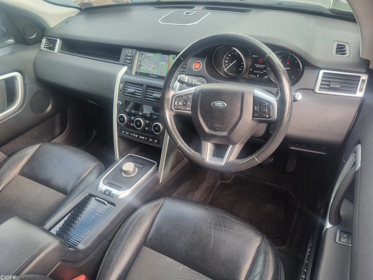 Land Rover Discovery SUV, Diesel, 2018, Grey