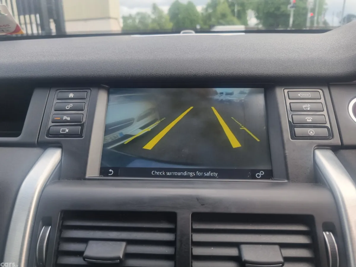 Land Rover Discovery SUV, Diesel, 2018, Grey