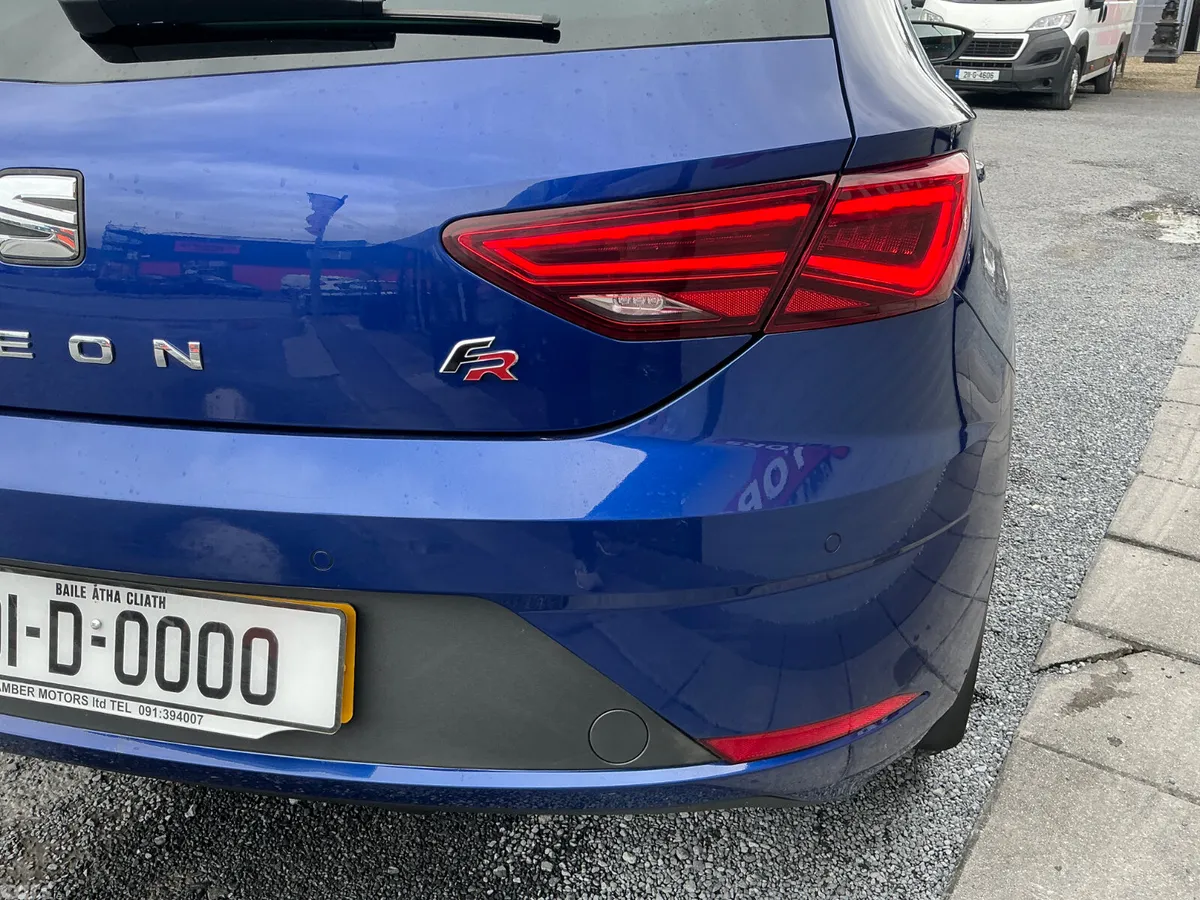 SEAT Leon Hatchback, Diesel, 2019, Blue