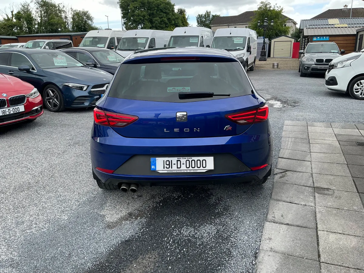 SEAT Leon Hatchback, Diesel, 2019, Blue