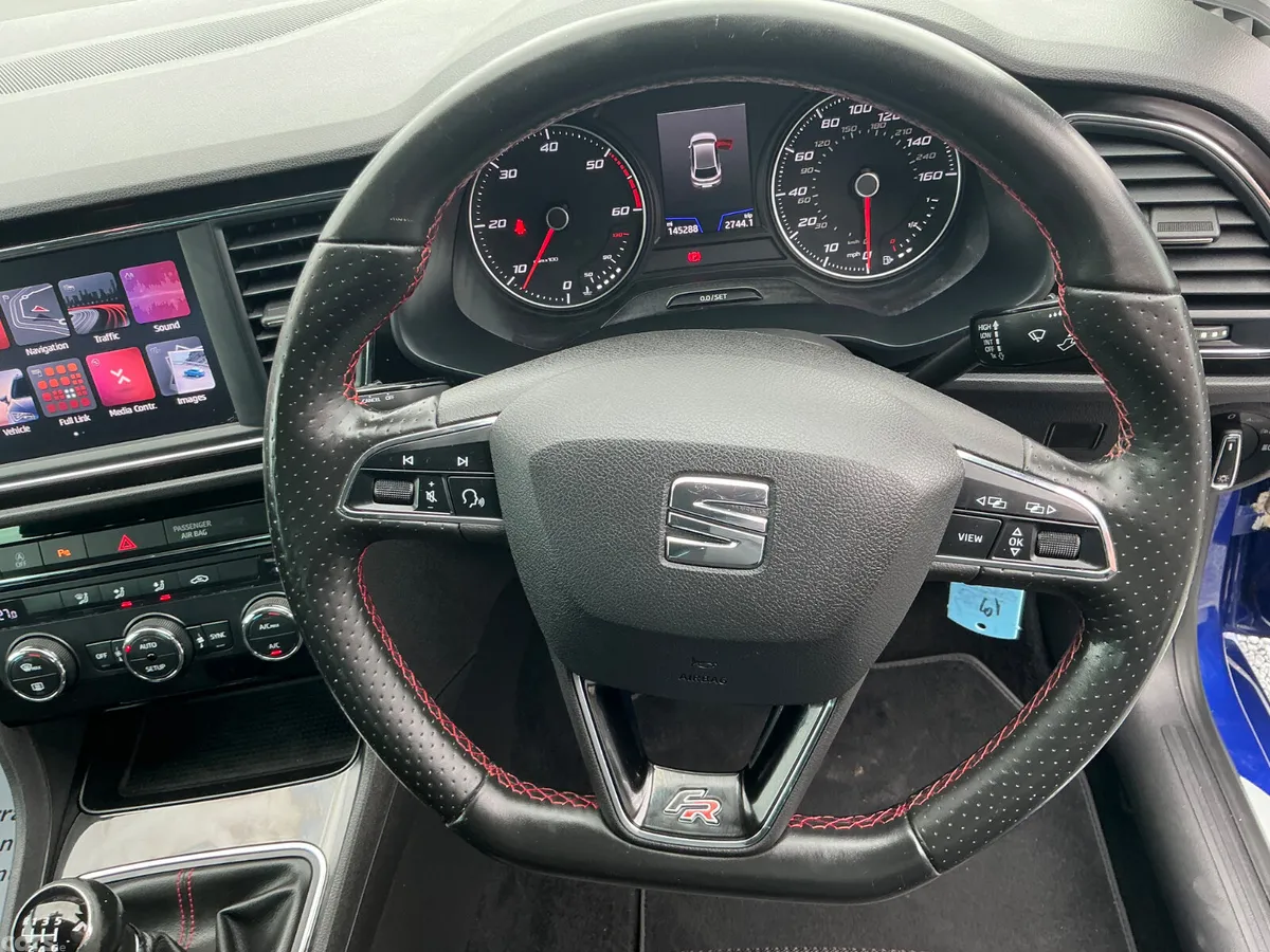 SEAT Leon Hatchback, Diesel, 2019, Blue