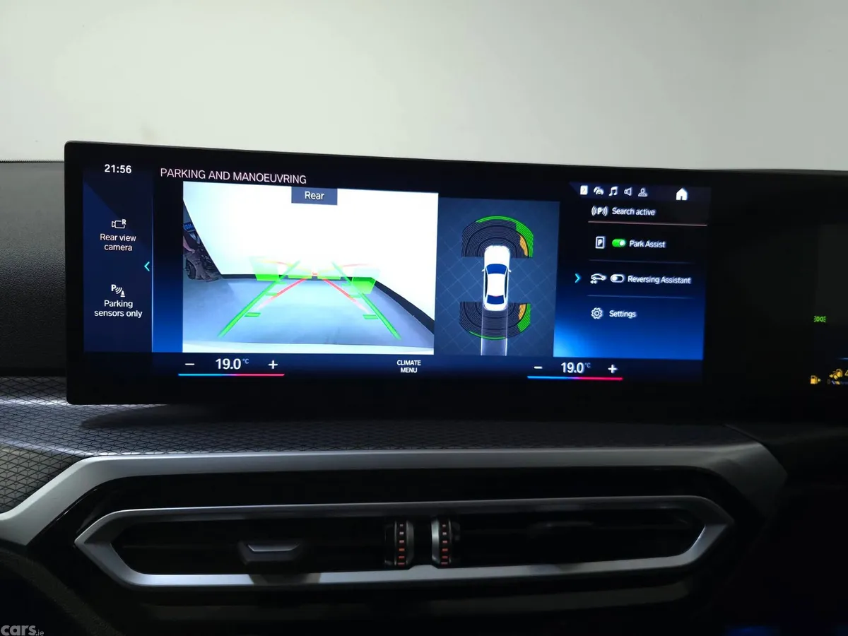 BMW 3-Series Saloon, Petrol Hybrid, 2023, White
