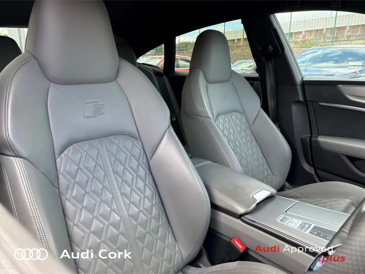 Audi A7 Hatchback, Petrol Plug-in Hybrid, 2023, Blue
