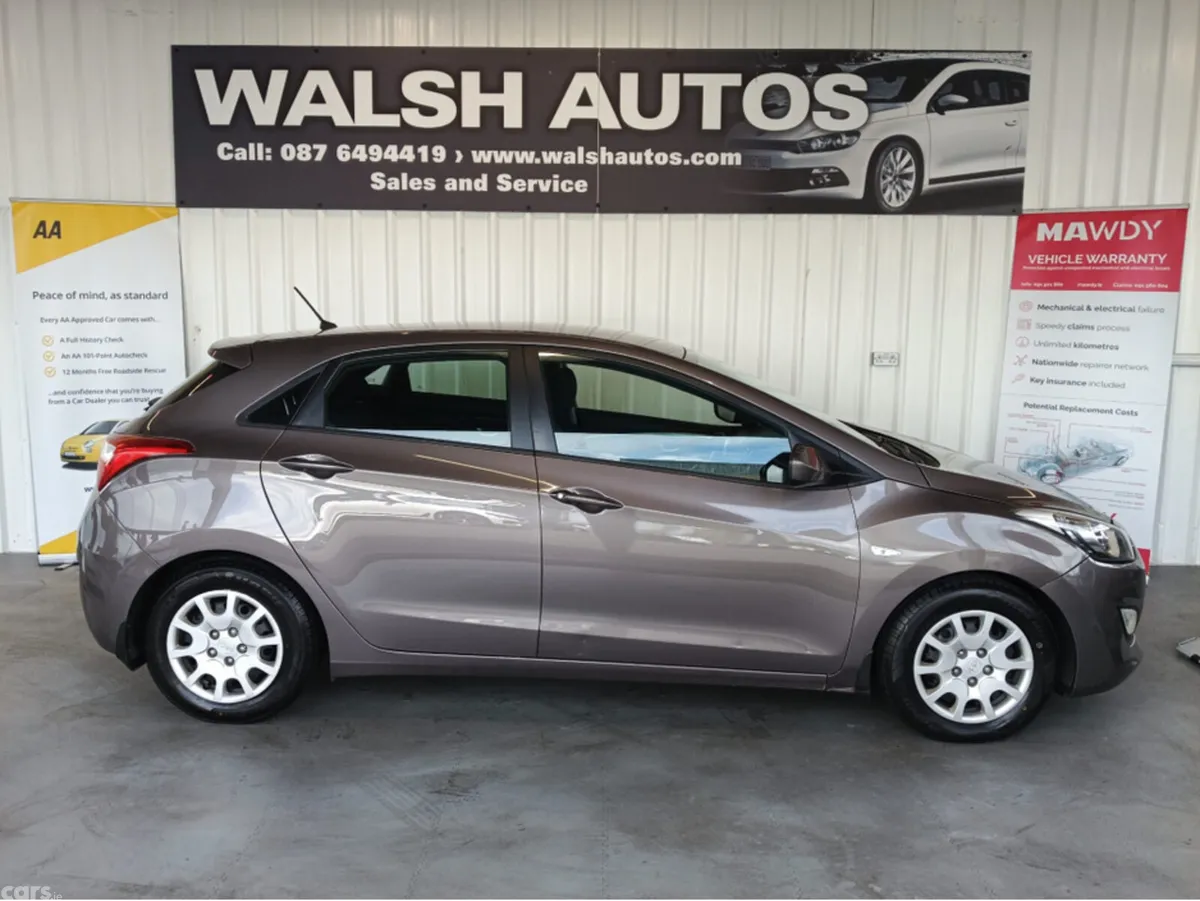 Hyundai i30 Hatchback, Diesel, 2014, Bronze