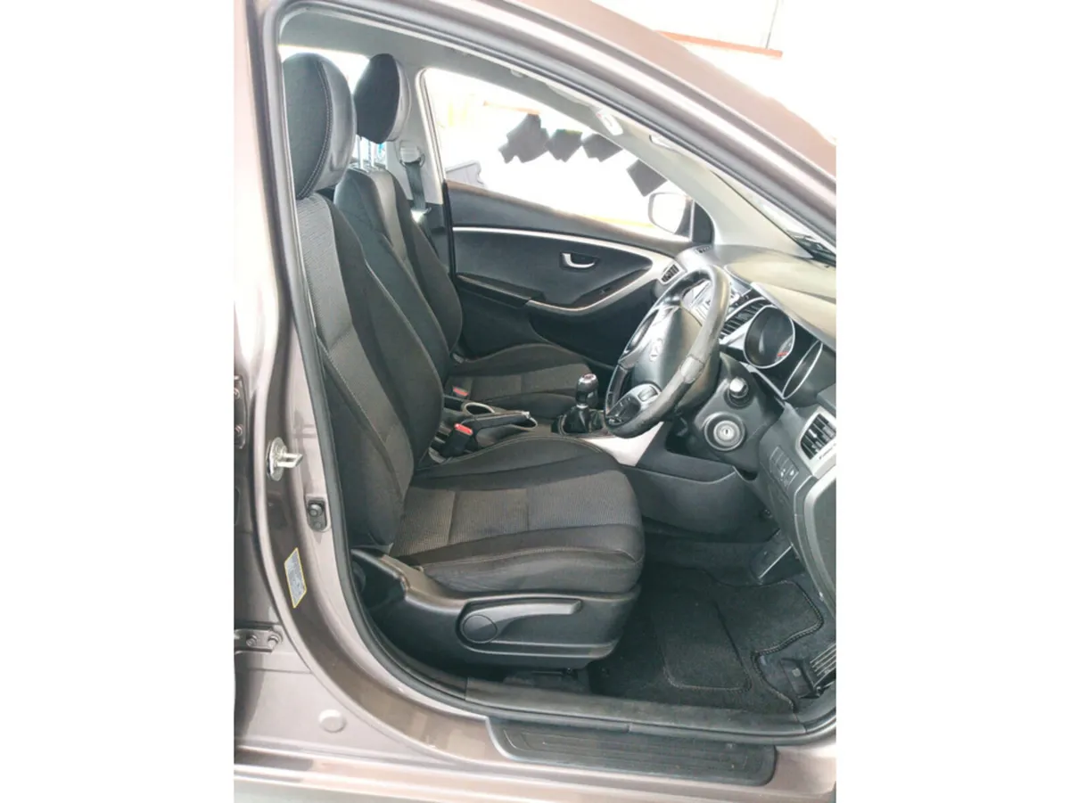Hyundai i30 Hatchback, Diesel, 2014, Bronze