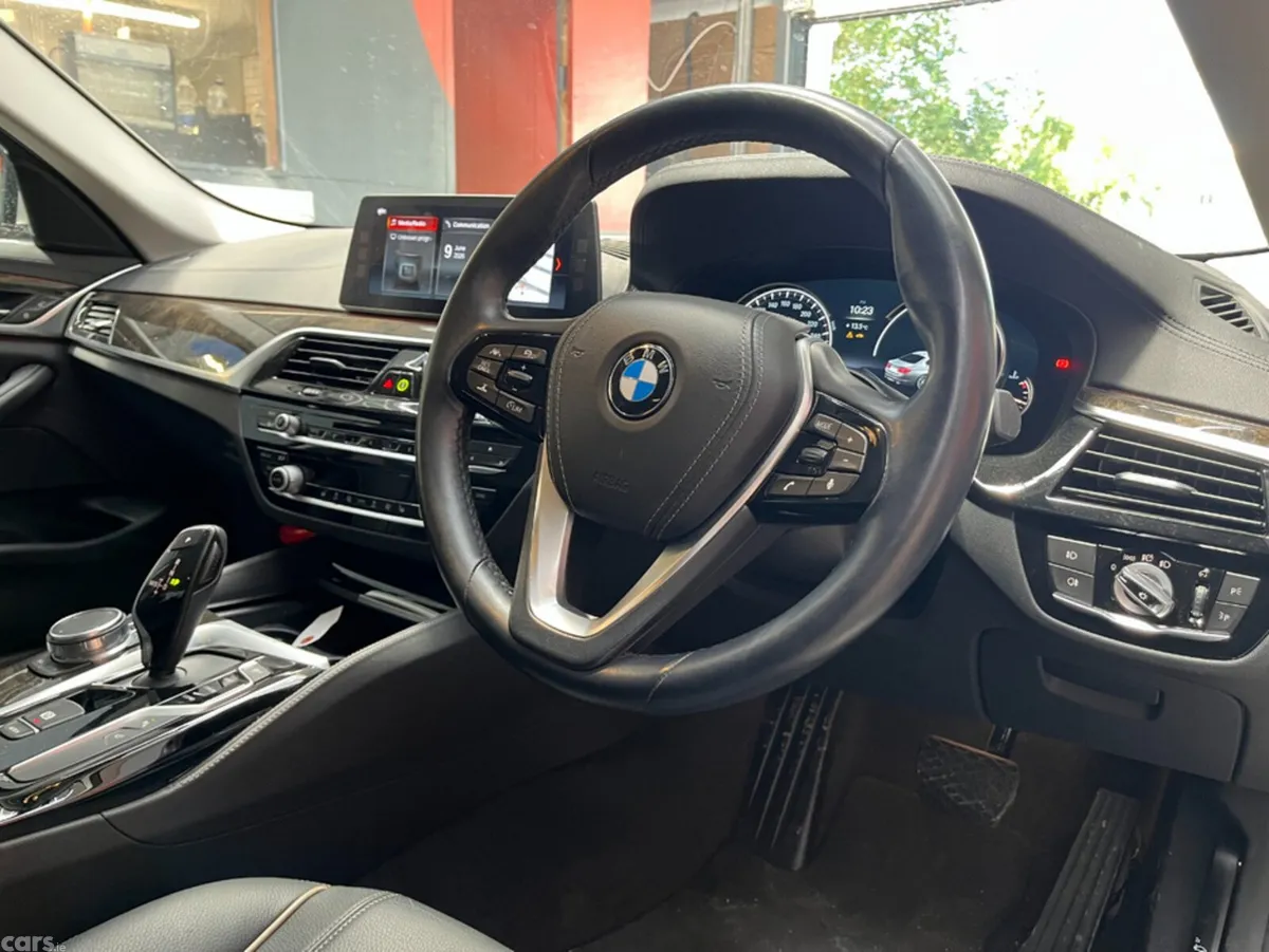 BMW 5-Series Saloon, Diesel, 2018, Gold