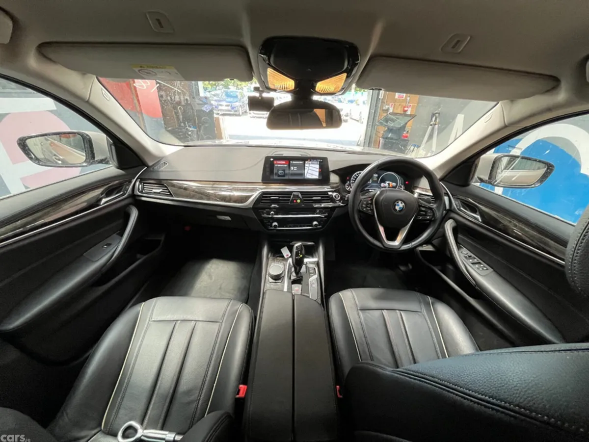 BMW 5-Series Saloon, Diesel, 2018, Gold
