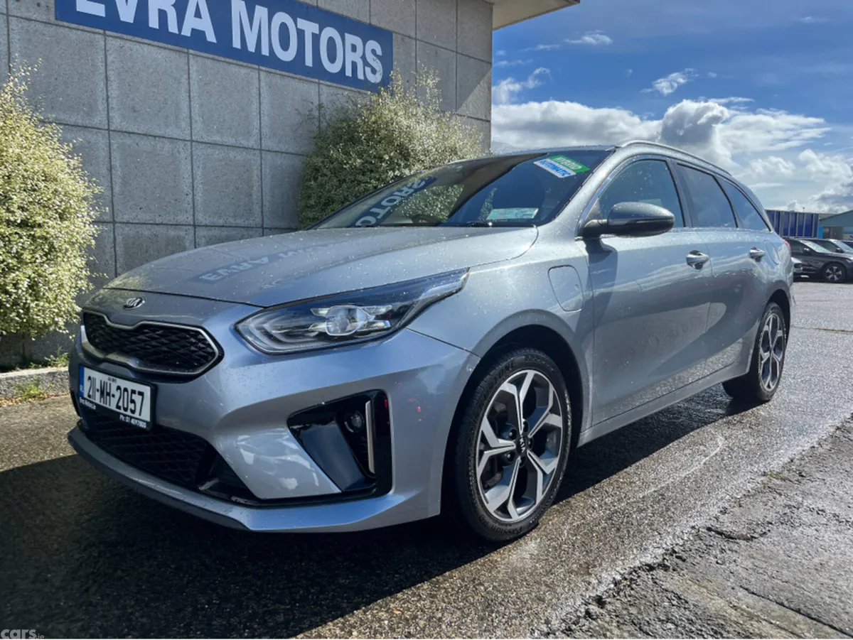 Kia Ceed Estate, Petrol Plug-in Hybrid, 2021, Grey