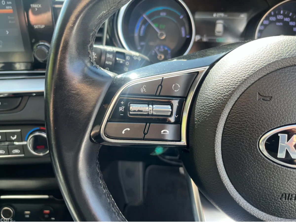 Kia Ceed Estate, Petrol Plug-in Hybrid, 2021, Grey