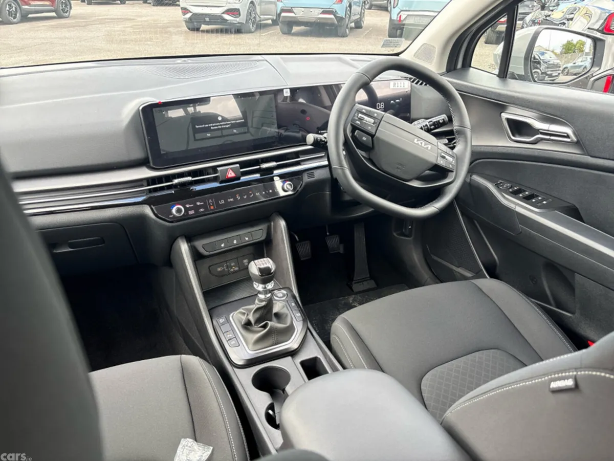 Kia Sportage SUV, Diesel Hybrid, 2026, Grey