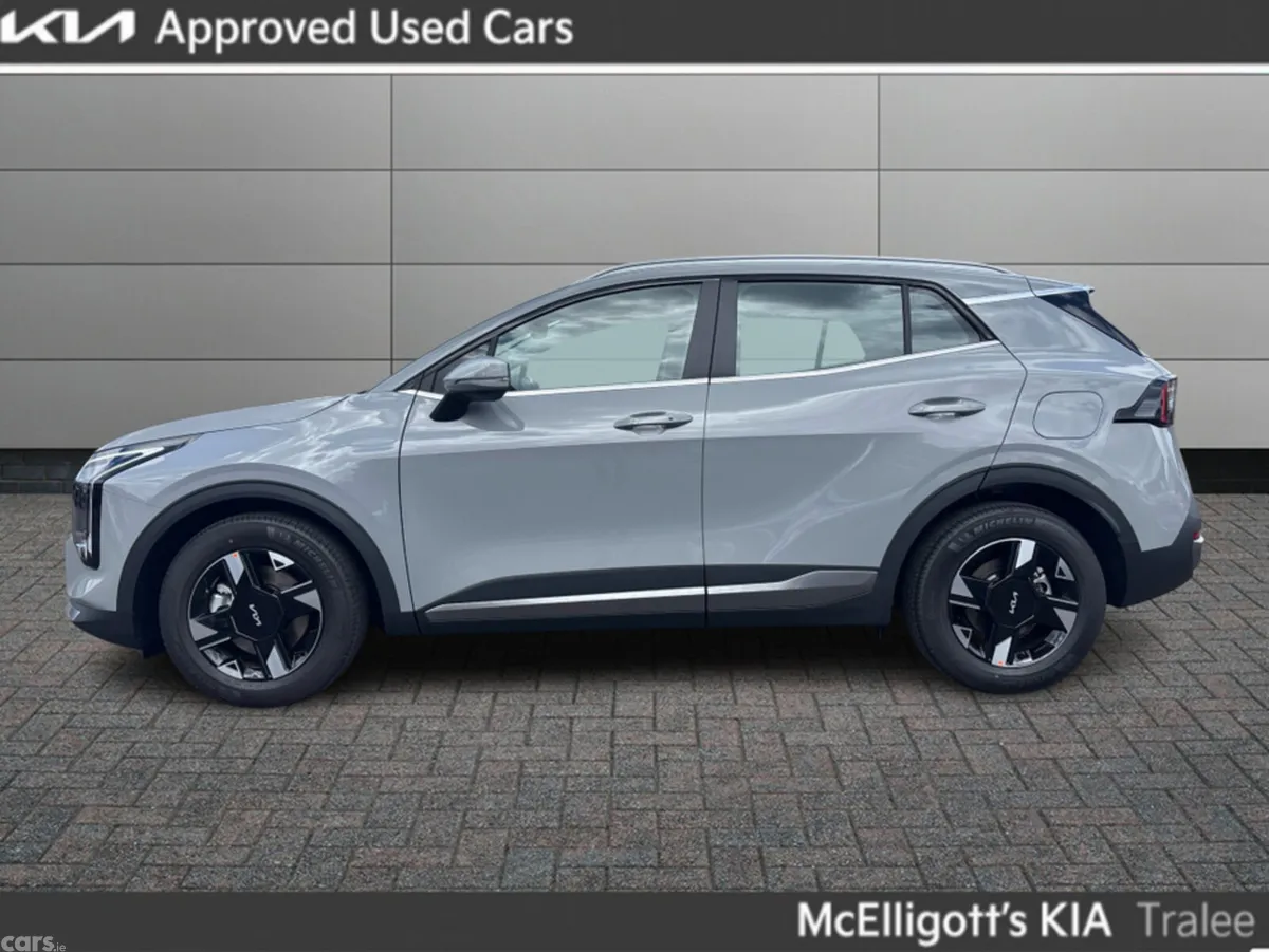 Kia Sportage SUV, Diesel Hybrid, 2026, Grey