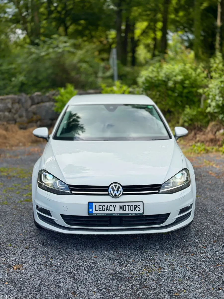 Volkswagen Golf Hatchback, Petrol, 2017, White