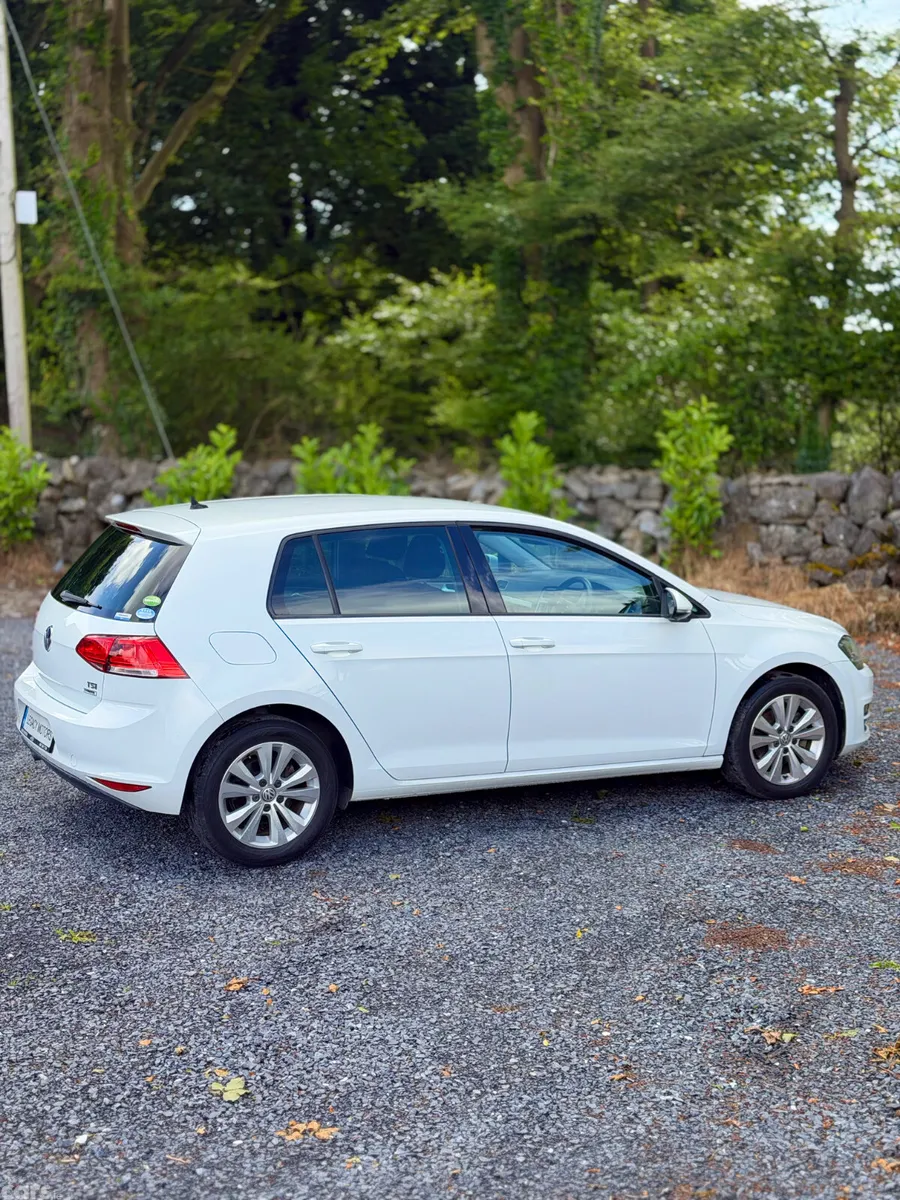Volkswagen Golf Hatchback, Petrol, 2017, White