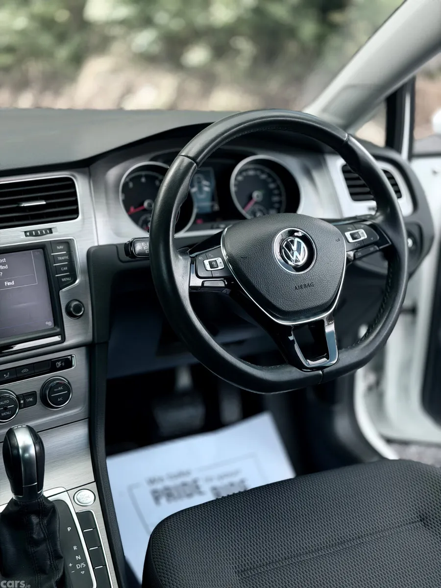 Volkswagen Golf Hatchback, Petrol, 2017, White