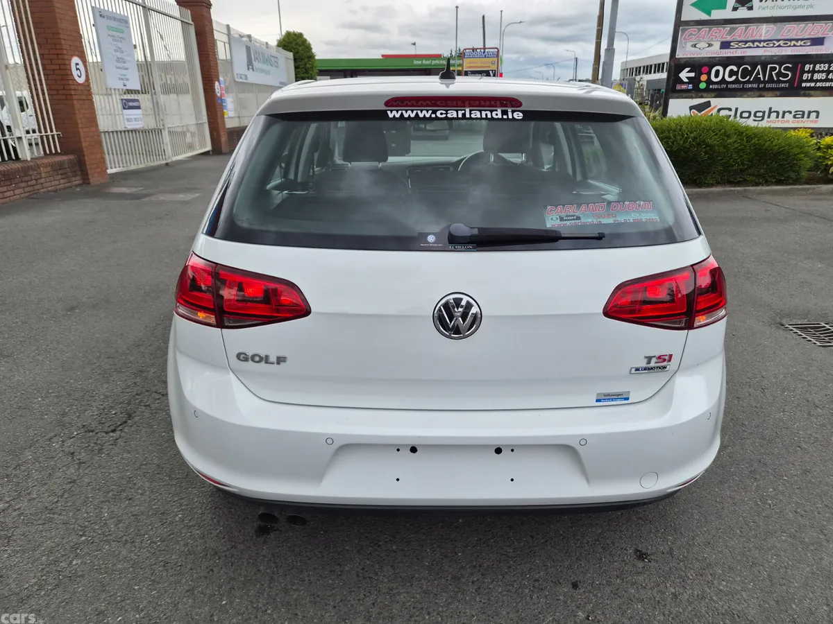 Volkswagen Golf Hatchback, Petrol, 2016, White