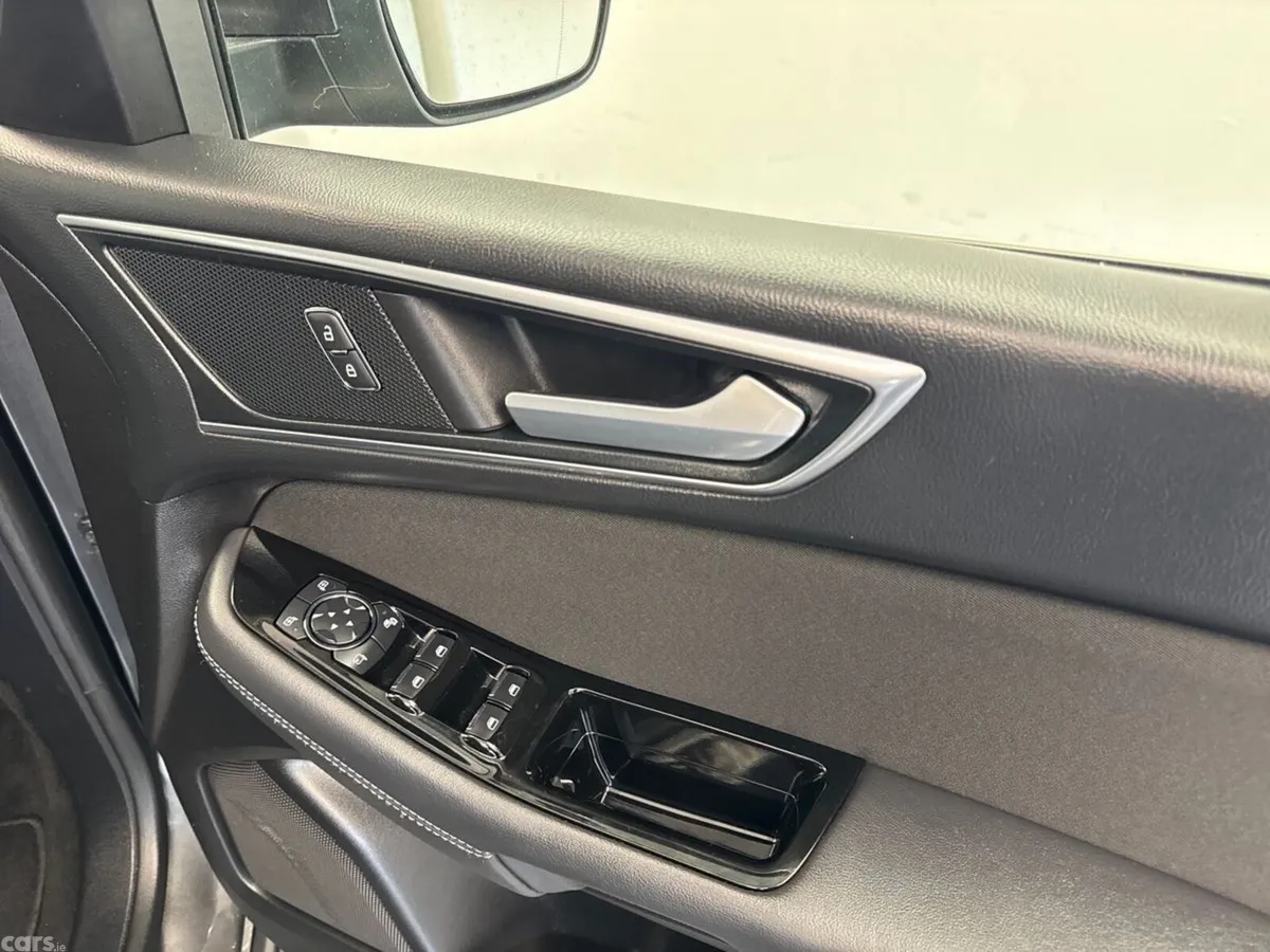 Ford Galaxy MPV, Diesel, 2022, Grey