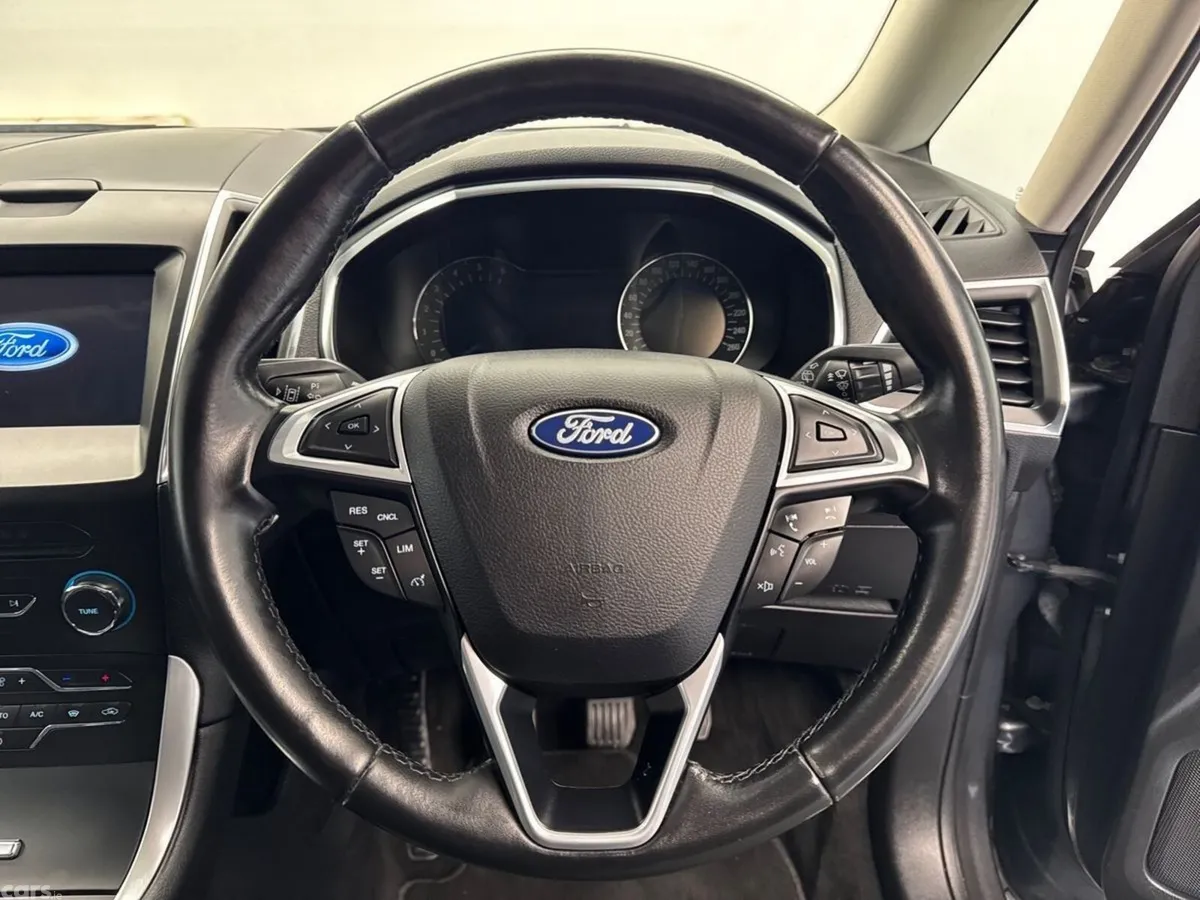 Ford Galaxy MPV, Diesel, 2022, Grey