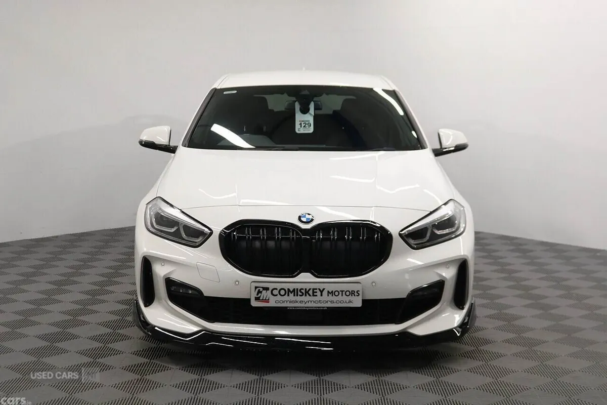 BMW 1-Series Hatchback, Diesel, 2023, White