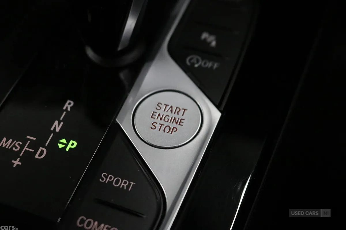 BMW 1-Series Hatchback, Diesel, 2023, White