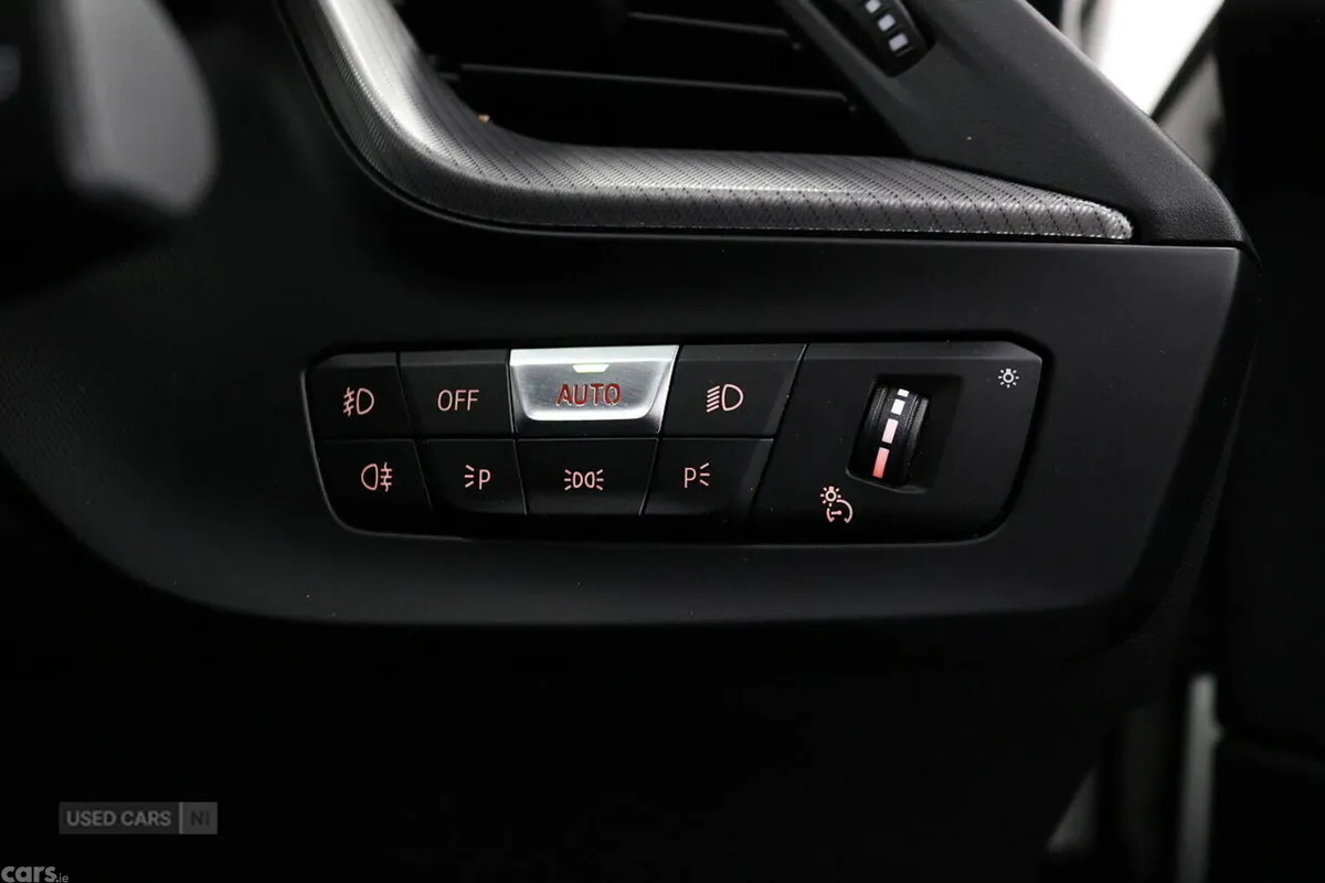 BMW 1-Series Hatchback, Diesel, 2023, White