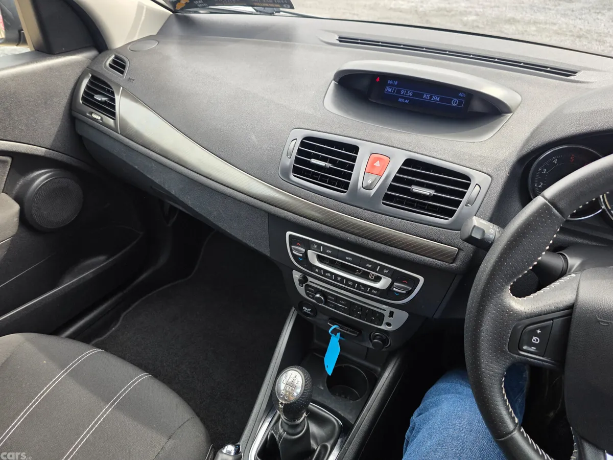 Renault Fluence Saloon, Diesel, 2016, Grey