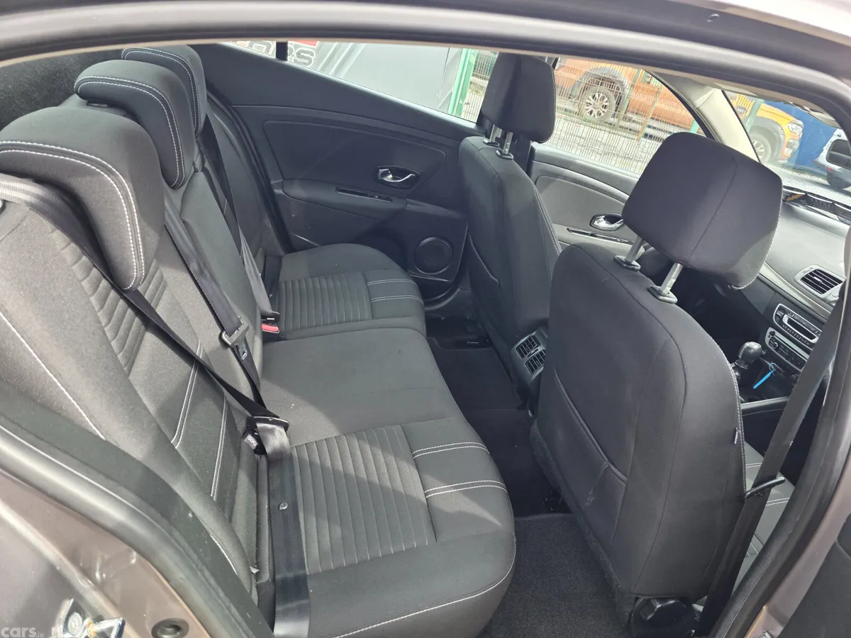 Renault Fluence Saloon, Diesel, 2016, Grey