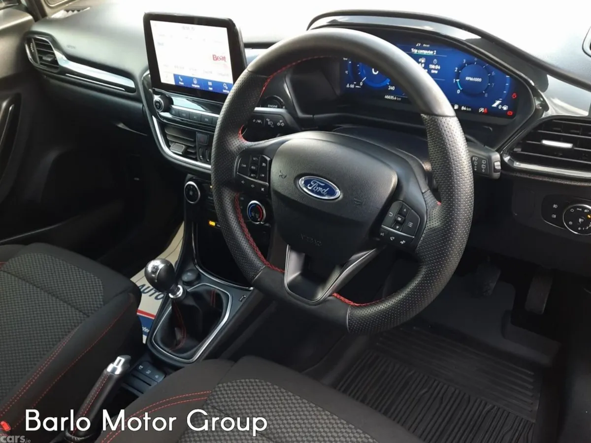 Ford Puma MPV, Petrol, 2024, Silver