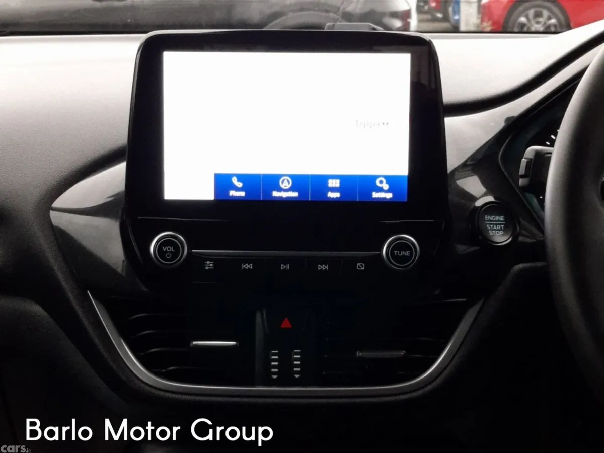 Ford Puma MPV, Petrol Hybrid, 2024, White