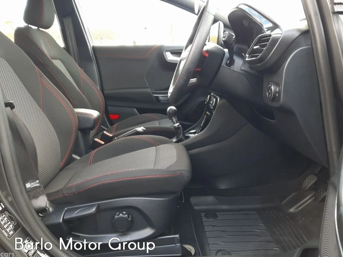 Ford Puma MPV, Petrol, 2024, Grey